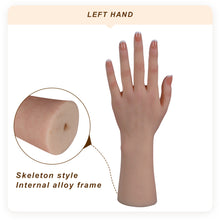 Load image into Gallery viewer, Eyung Simulation hand model Foot model reddish skin color exhibit foot fetish silicone props Real Shape sexy female foot model
